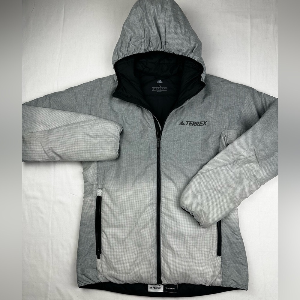 Adidas Terrex Men’s Windweave Insulated puffer Hooded Jacket size small